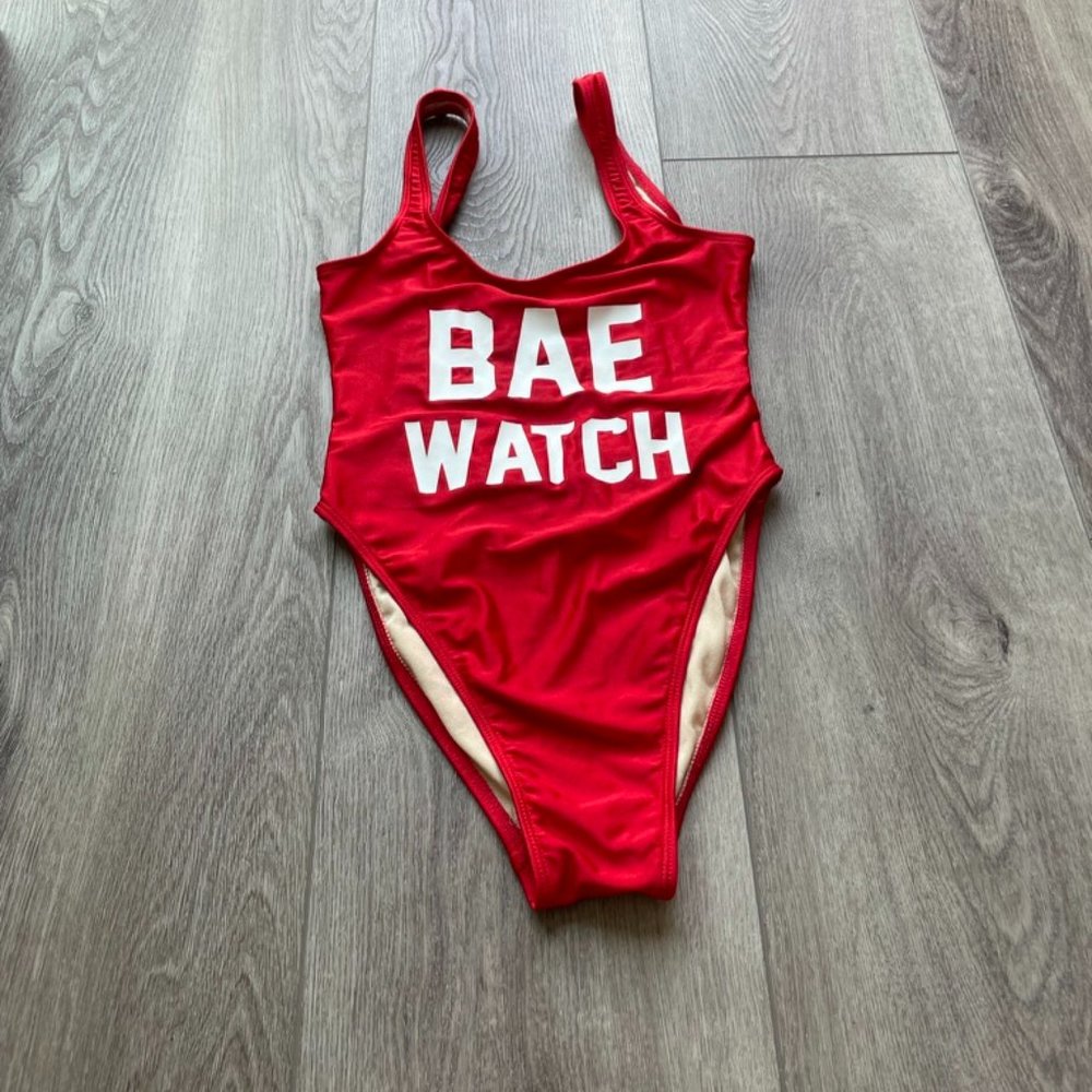 PRIVATE PARTY RED BAE WATCH ONE PIECE BIKINI SMALL
